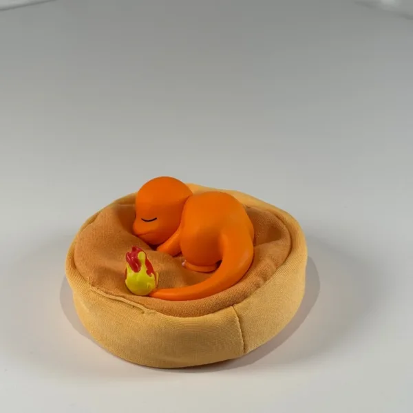 Pokémon Charmander Ornament (5) Pokémon Charmander Ornament