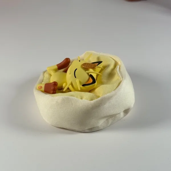Pokémon Meowth Ornament (1)