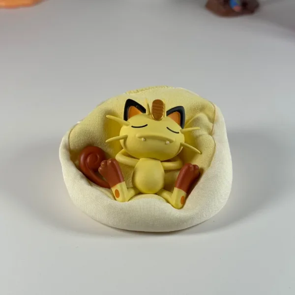 Pokémon Meowth Ornament (1)